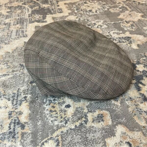Flat cap henschel